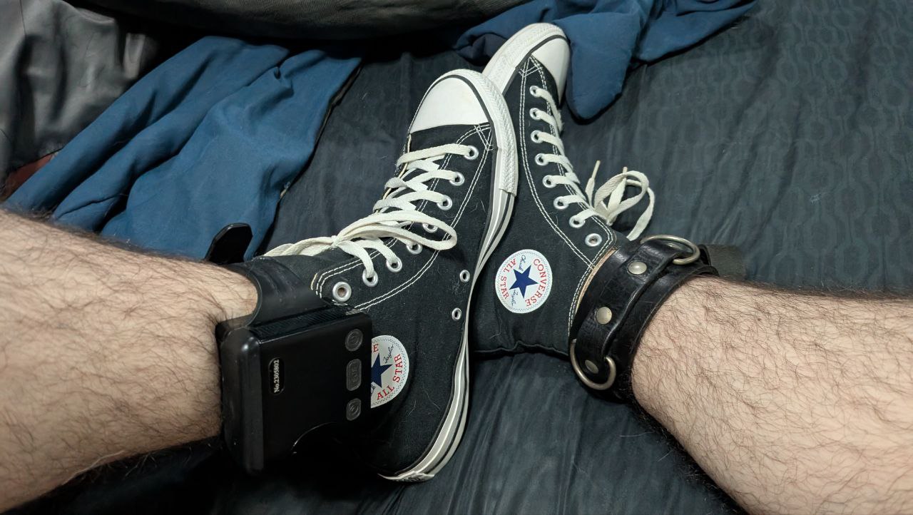 Ankle Tracker, Leather Cuff, converse……. good way to relax  :3